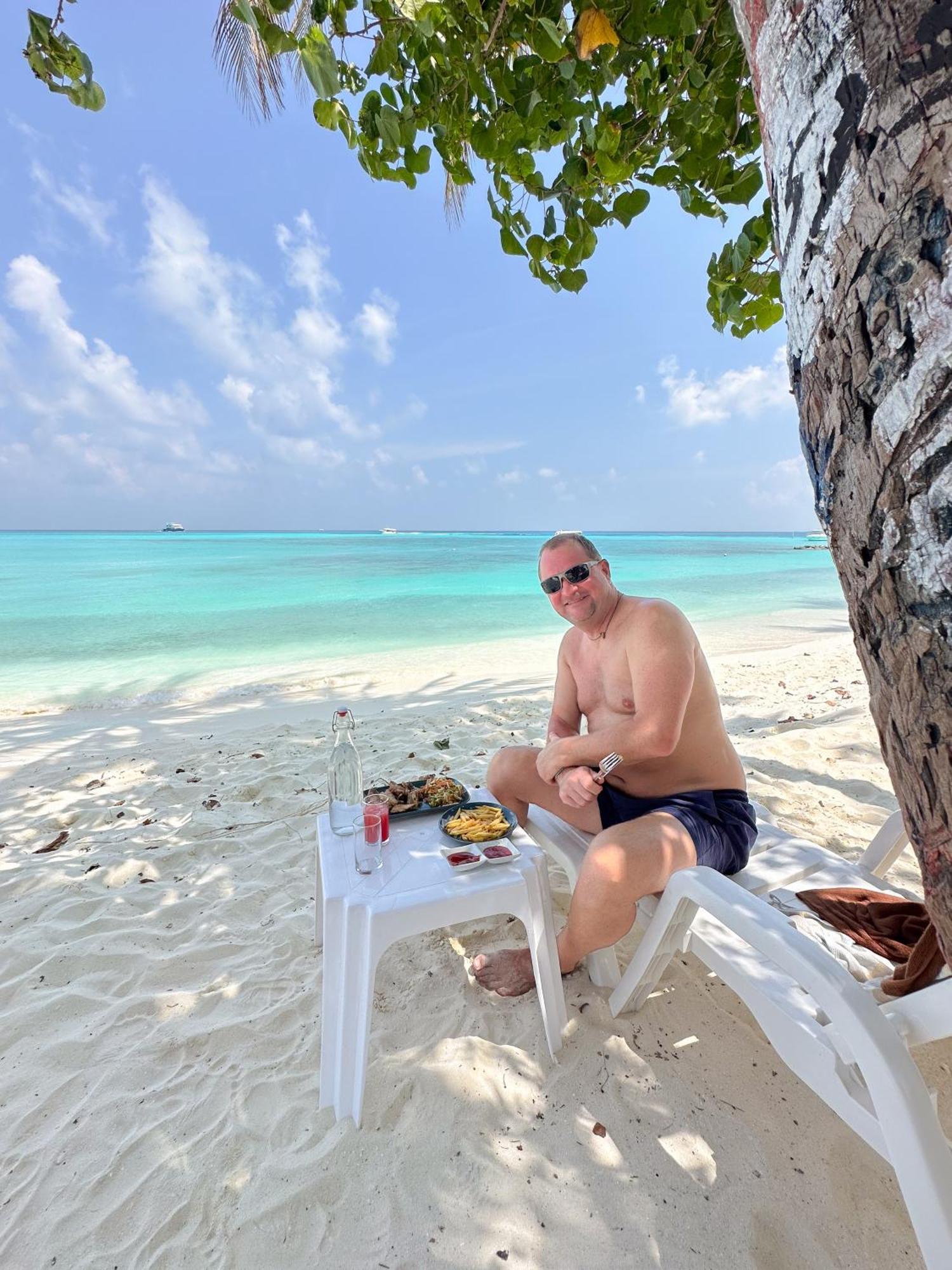 Rushkokaa Beach Villa Fulidhoo Exterior photo